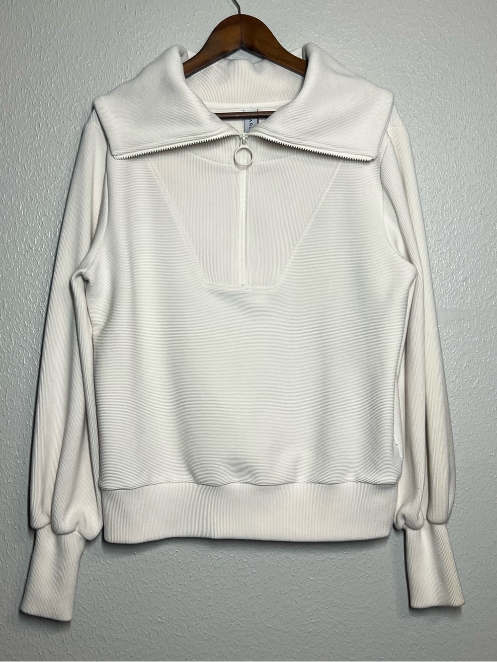 VARLEY Vine Half Zip Pullover Womens Size Small Cream Ribbed Athleisure